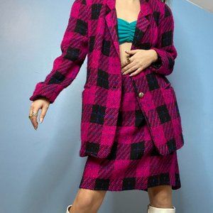 VINTAGE MAGGIE LAWRENCE PINK PLAID TWO PIECE SKIRT AND BLAZER SUIT SET